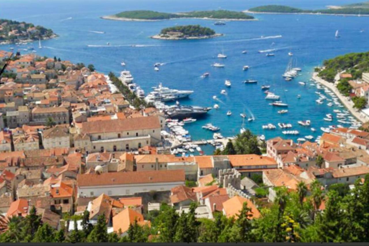 Hvar Old Dalmatian House Junior Suite - Deck 3 Hvar Town Bagian luar foto